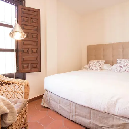 Apartment Flamencos Con Garage 5 Pax Seville